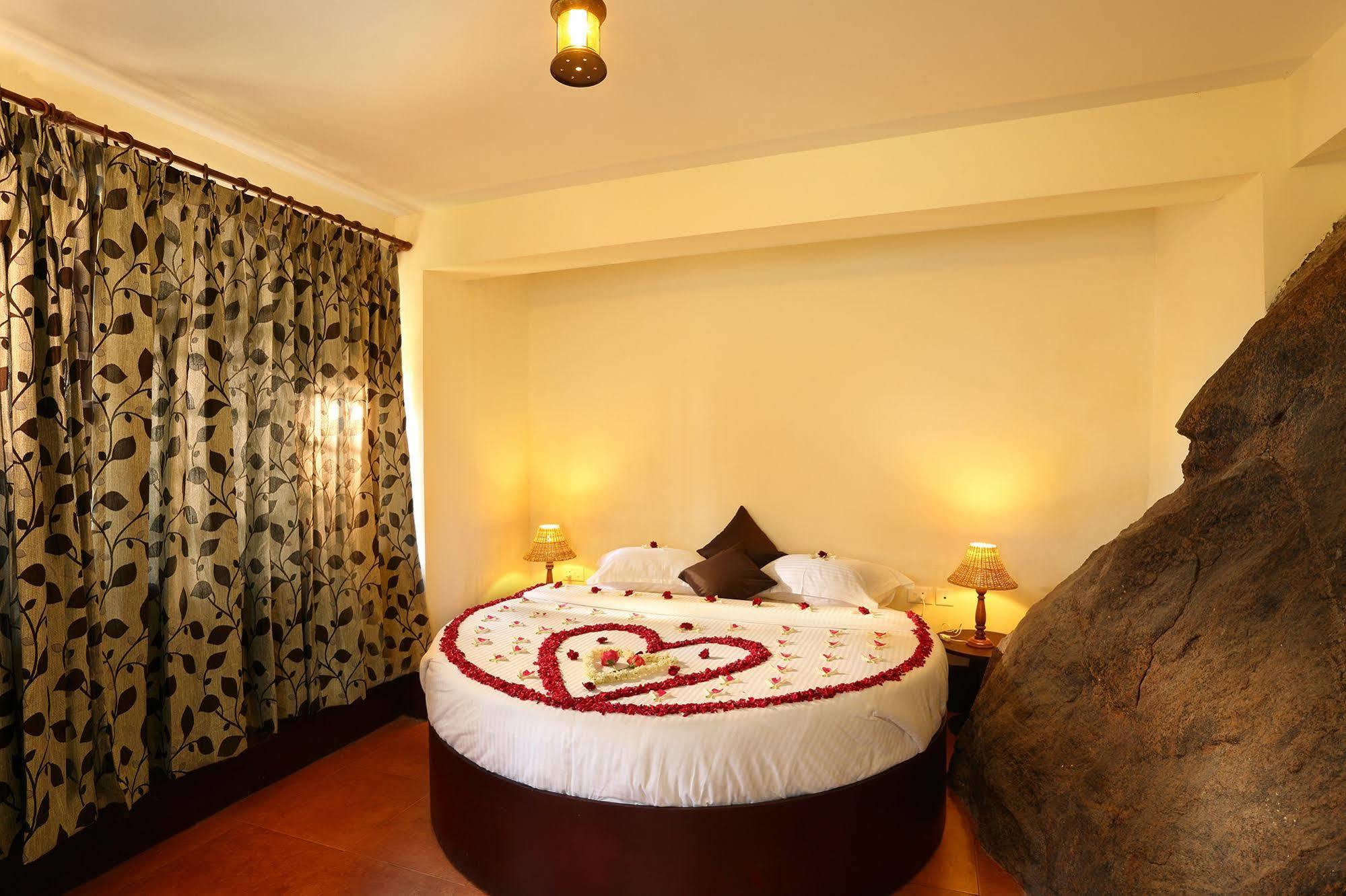 Madhumanthra Resort - Homestay Munnar Εξωτερικό φωτογραφία